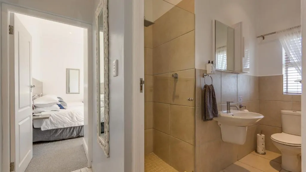 21 Manor Kingswood Golf Estate - Image 3