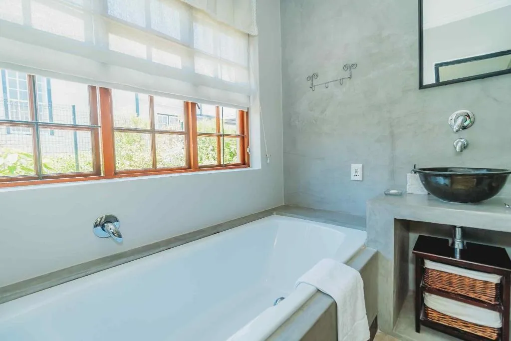 Atello Guesthouse - Image 3