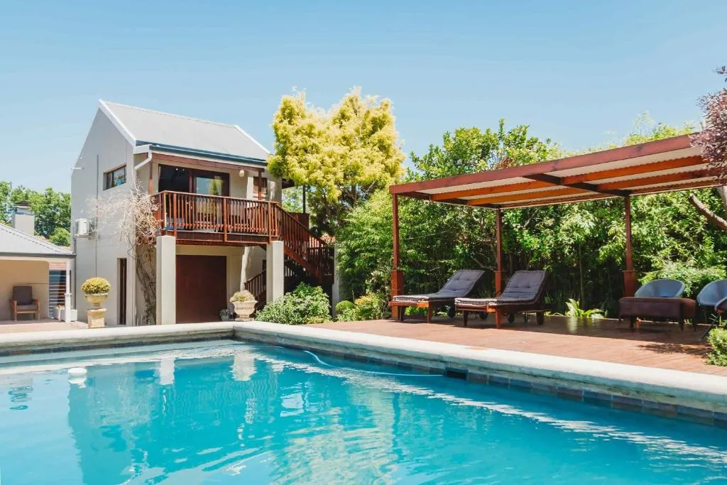 Atello Guesthouse - Image 4
