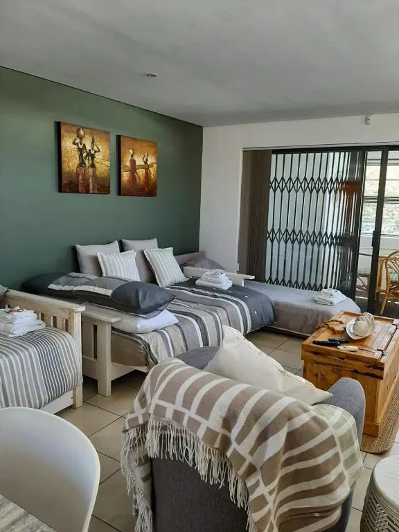 Bergsight Self Catering Accommodation - Image 2