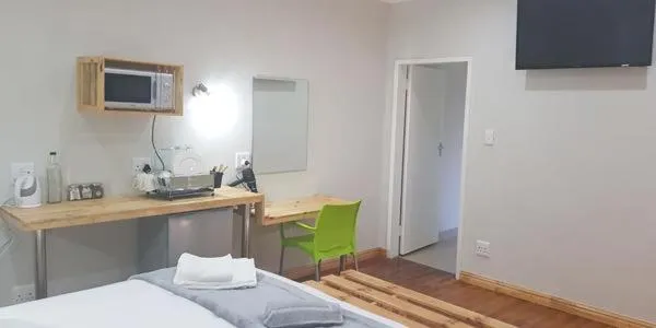 George Executive Suites - Image 4
