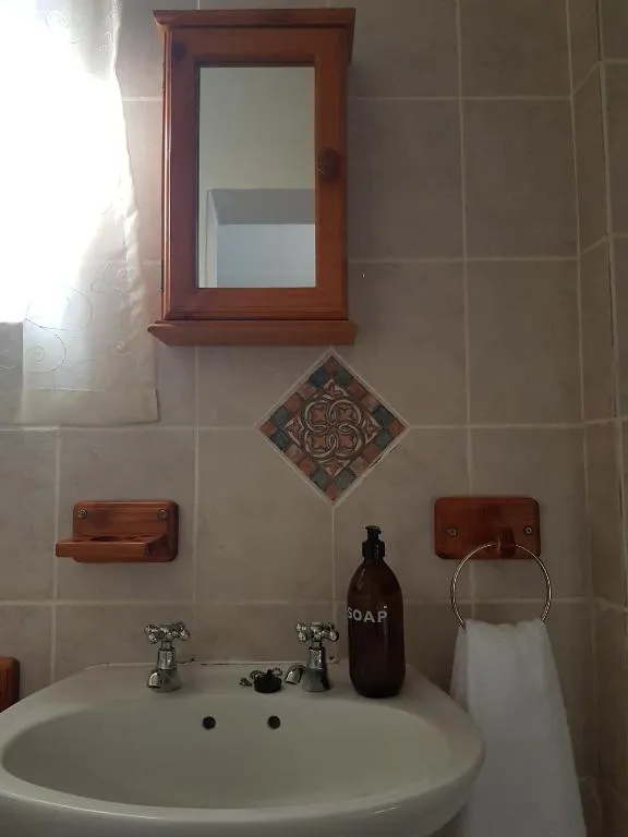 Protea Cottage - Image 3