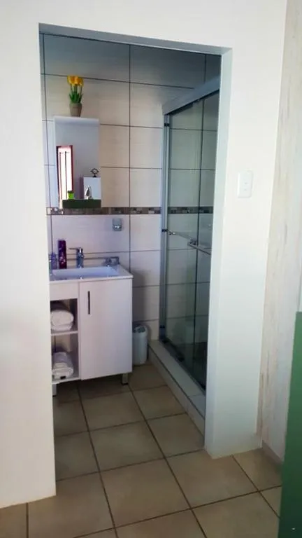 Rustverseker Self Catering Accommodation - Image 3