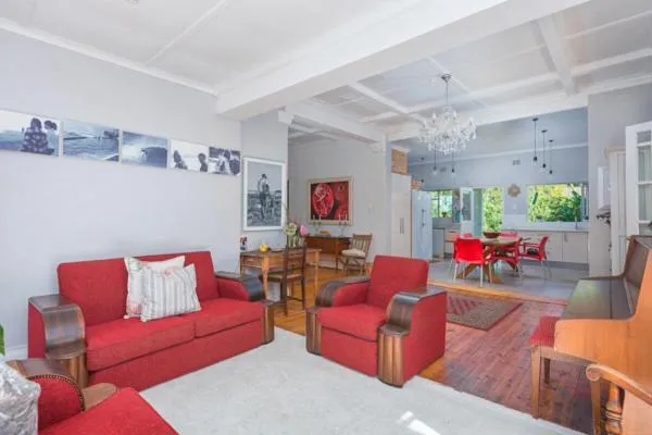 Sarah's Place- Heatherlands,George - Image 4