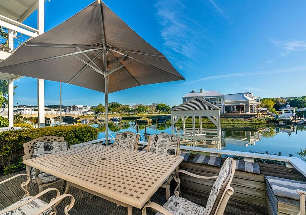Canal Waterside Lifestyle on Thesen Islands - Image 3