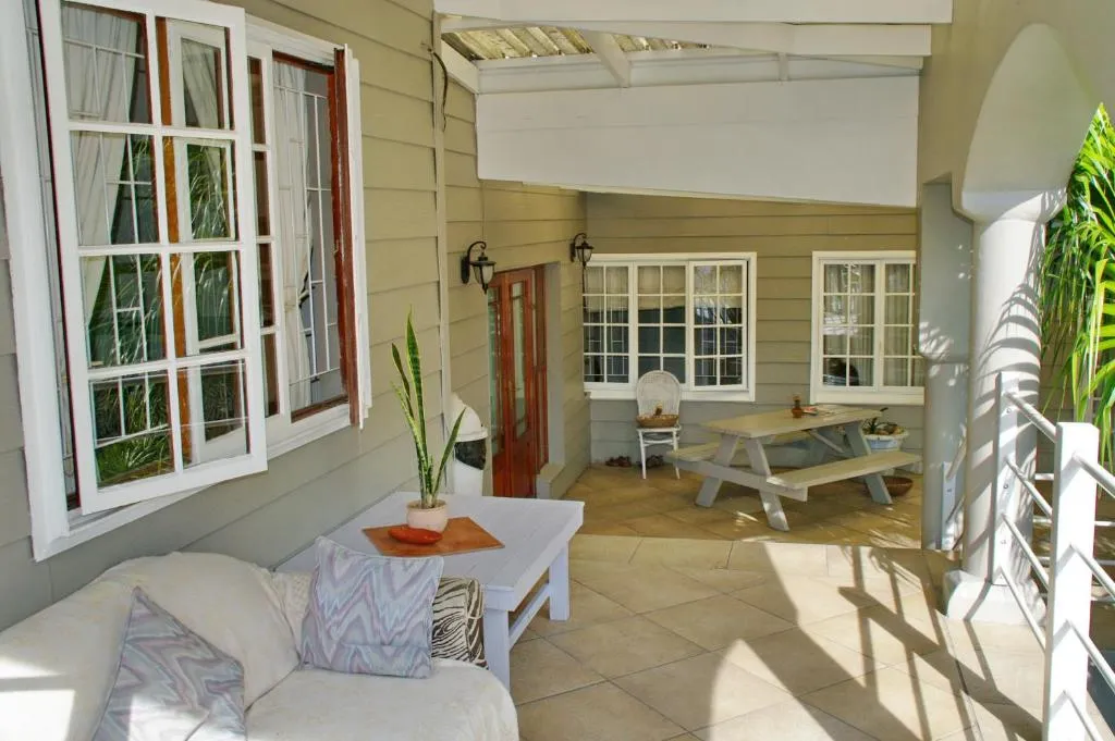 Knysna N2 Lodge - Image 3