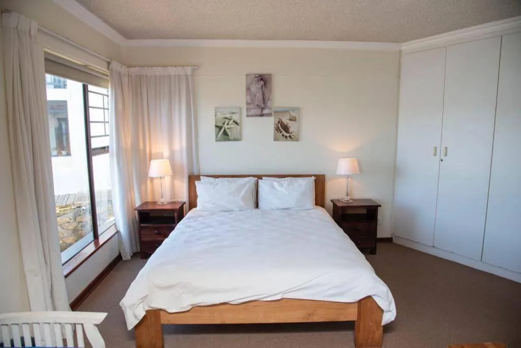 New Listing- 33 Laguna Grove on the water - Image 2
