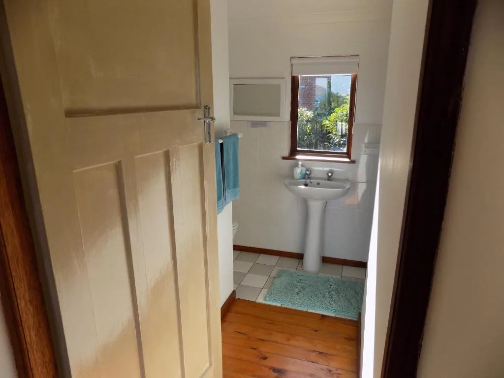 Protea Guest House - Image 3