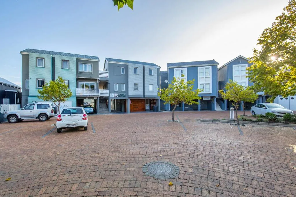 Thesen Harbour Town Apartments @ Beautiful Knysna Villas - Image 3