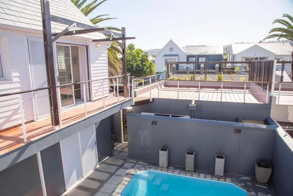 Waterfront- C25 Knysna Quays with pool - Image 4