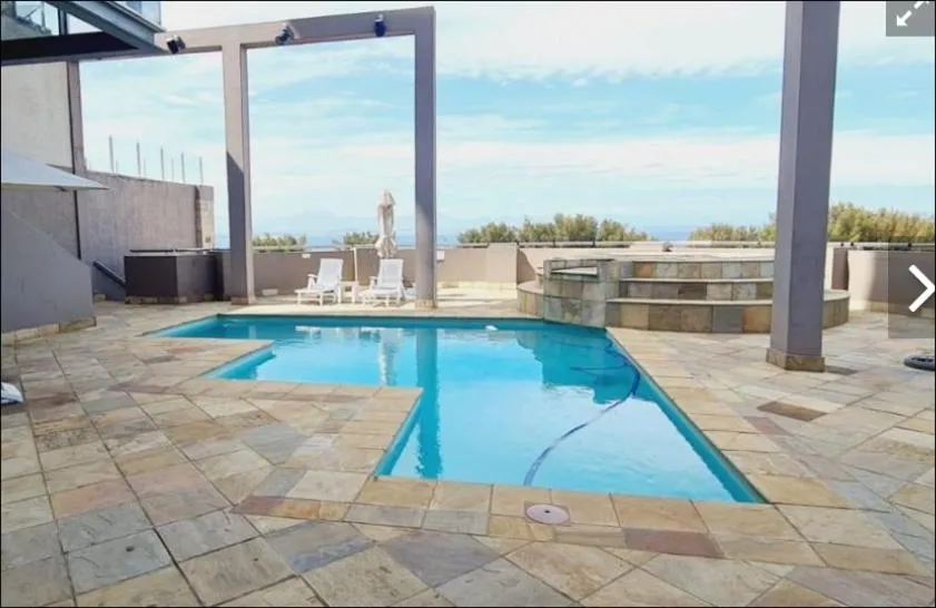 Alla Adalla, Sea View Apartment - Image 4