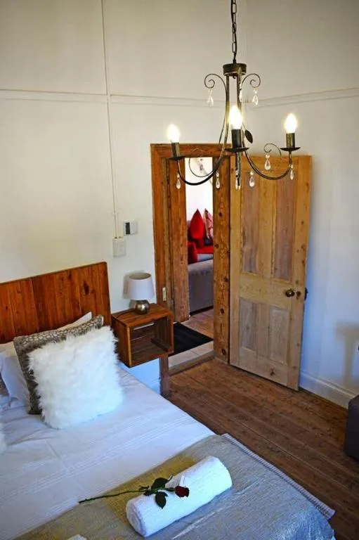 FlowerBox Cottages - Image 2