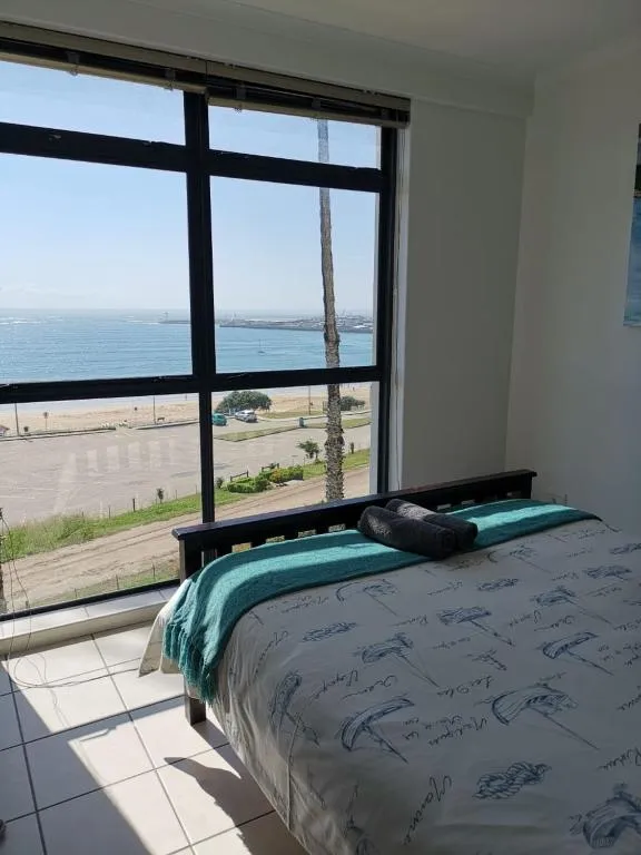 Point Village Accommodation - Santos 40 - Image 2