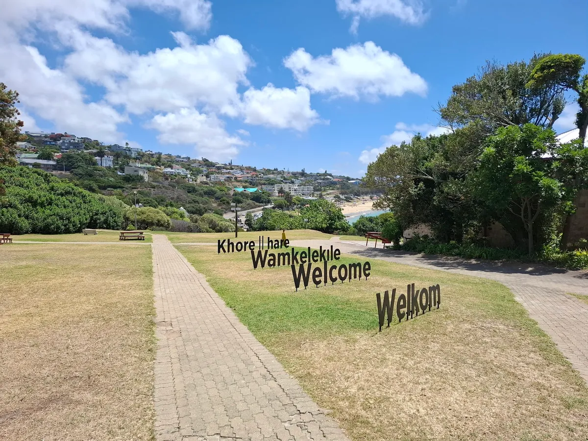 Mossel Bay welcome signs at the town viewpoint, Garden Route