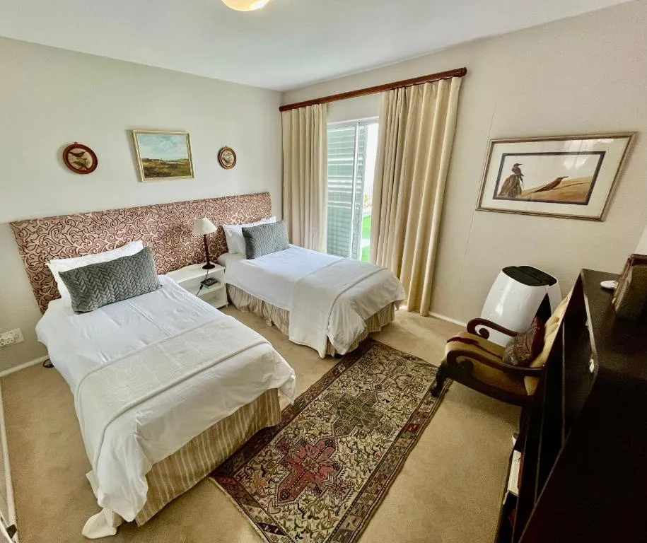 Hill Penthouse Plett - Best On Top - Image 2