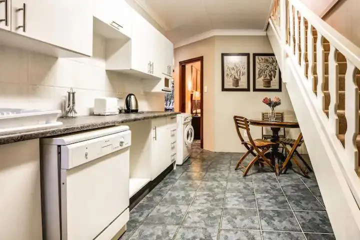 Avemore Sedgefield Island Apartment - Image 4