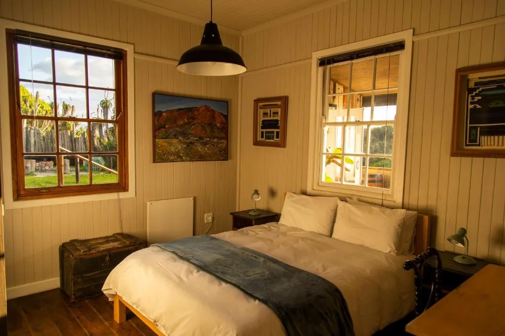 Milkwood Cottage - Seaview Serenity - Image 2