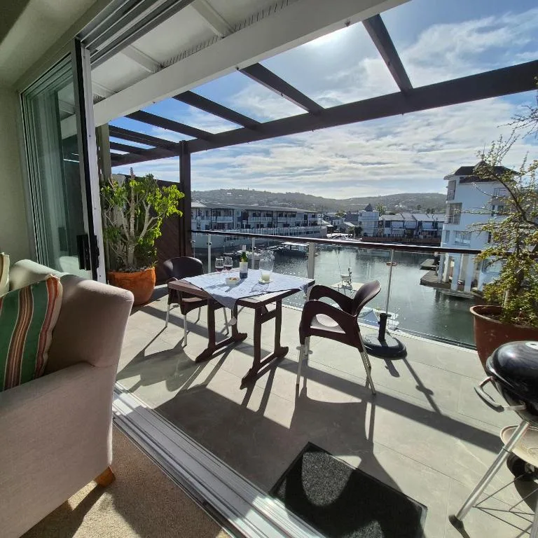 South Quay 12 Waterfront