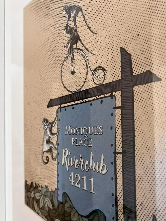 Decorative metal bicycle sign for Moniques Place Riverclub property