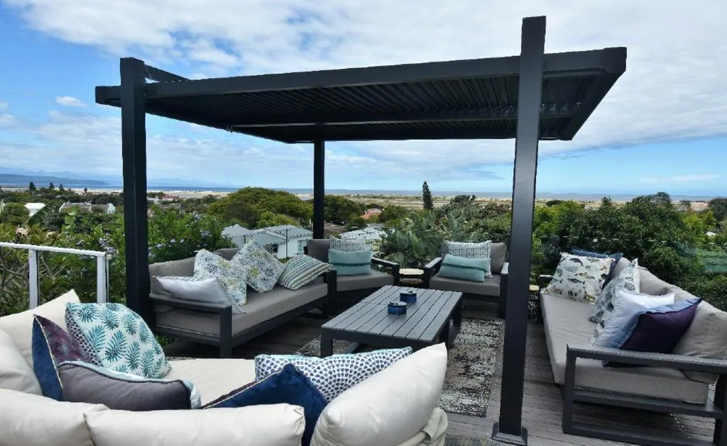 Beacon Way Terraces — deck with sea view, Plettenberg Bay